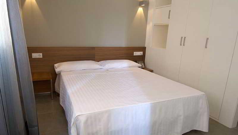 Ona Living Barcelona Apart otel L'Hospitalet de Llobregat Dış mekan fotoğraf
