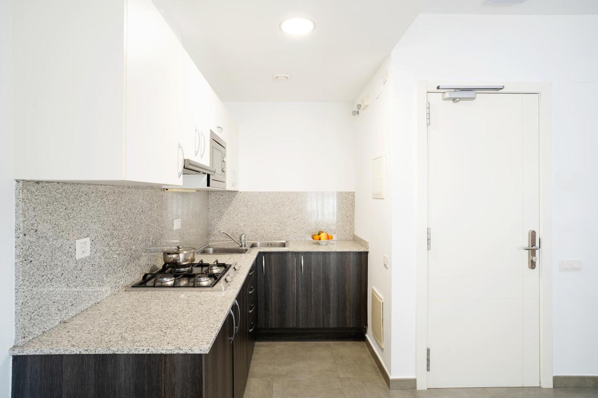 Ona Living Barcelona Apart otel L'Hospitalet de Llobregat Dış mekan fotoğraf