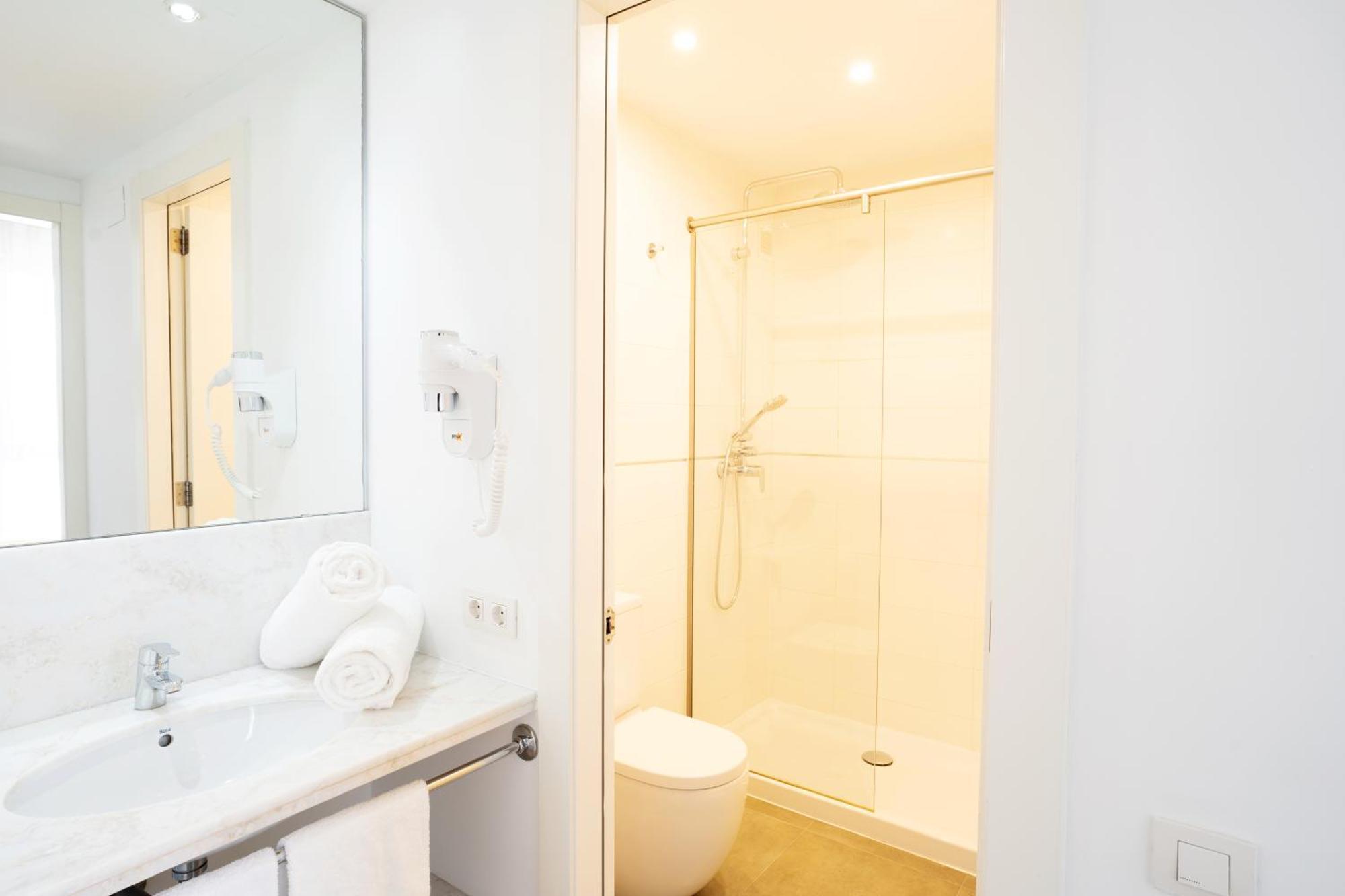 Ona Living Barcelona Apart otel L'Hospitalet de Llobregat Dış mekan fotoğraf