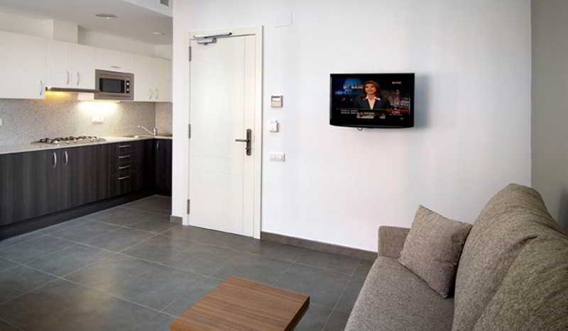 Ona Living Barcelona Apart otel L'Hospitalet de Llobregat Dış mekan fotoğraf